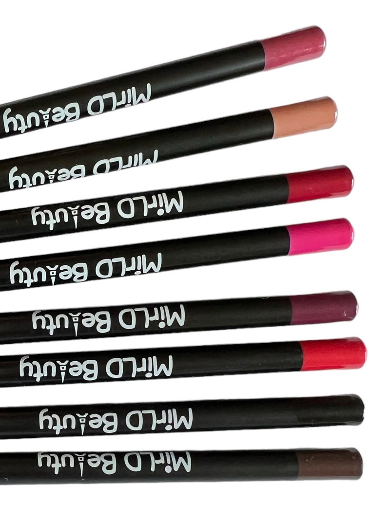 Crayons à lèvres , 8 couleurs